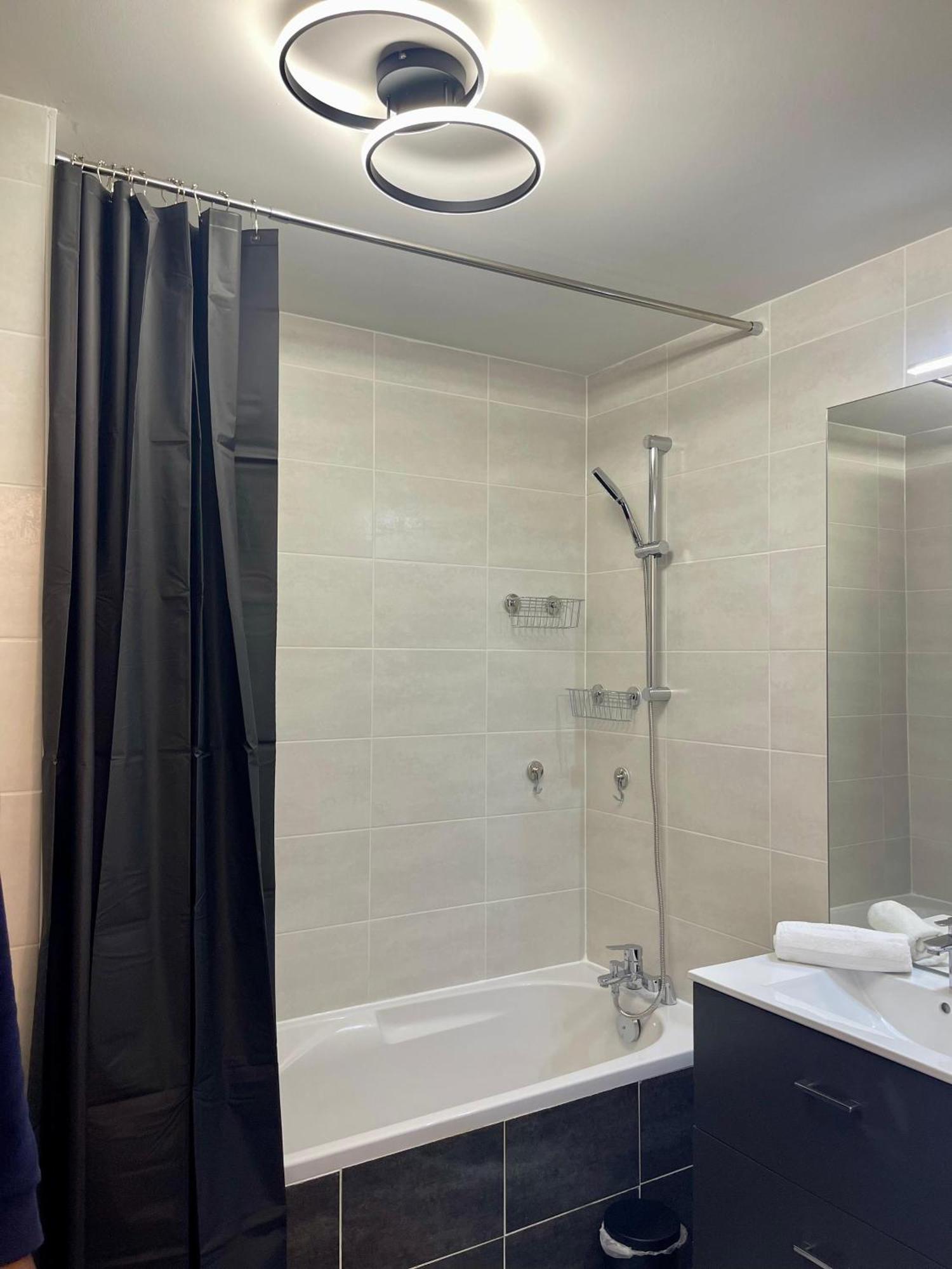 Cosy-Rent Appartement De Standingparking Neudorf Strasbourg Exterior photo